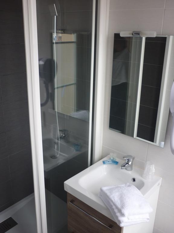 Hotel De La Plage Quiberville Room photo